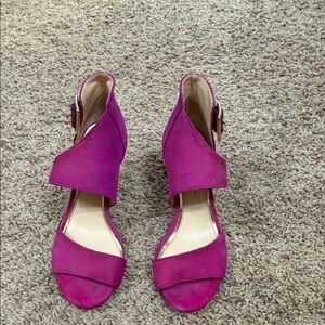 Jessica Simpson Fuchsia Heels